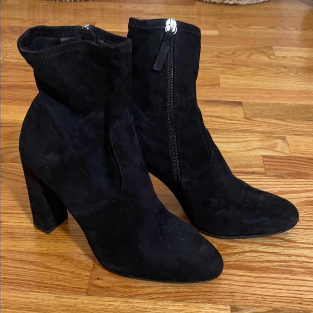 Steve Madden faux suede Booties